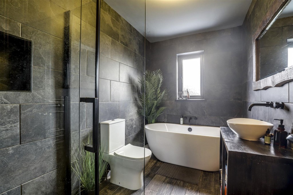 Blenheim Avenue, Mapperley, Nottinghamshire, NG3 6GD