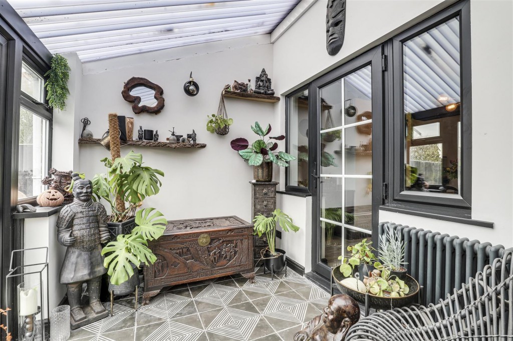 Blenheim Avenue, Mapperley, Nottinghamshire, NG3 6GD