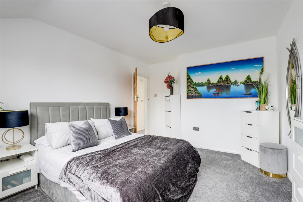 Lutterell Way, West Bridgford, Nottinghamshire, NG2 6HN