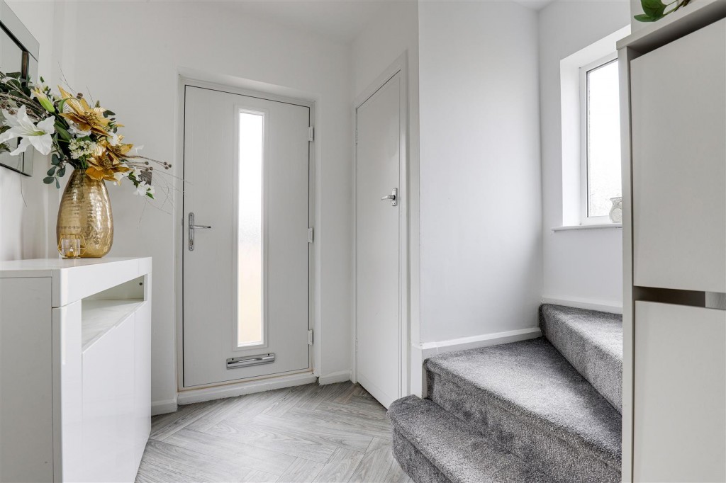 Lutterell Way, West Bridgford, Nottinghamshire, NG2 6HN