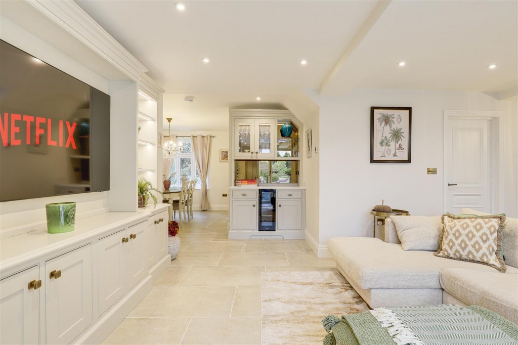 Loughborough Road, West Bridgford, Nottingham