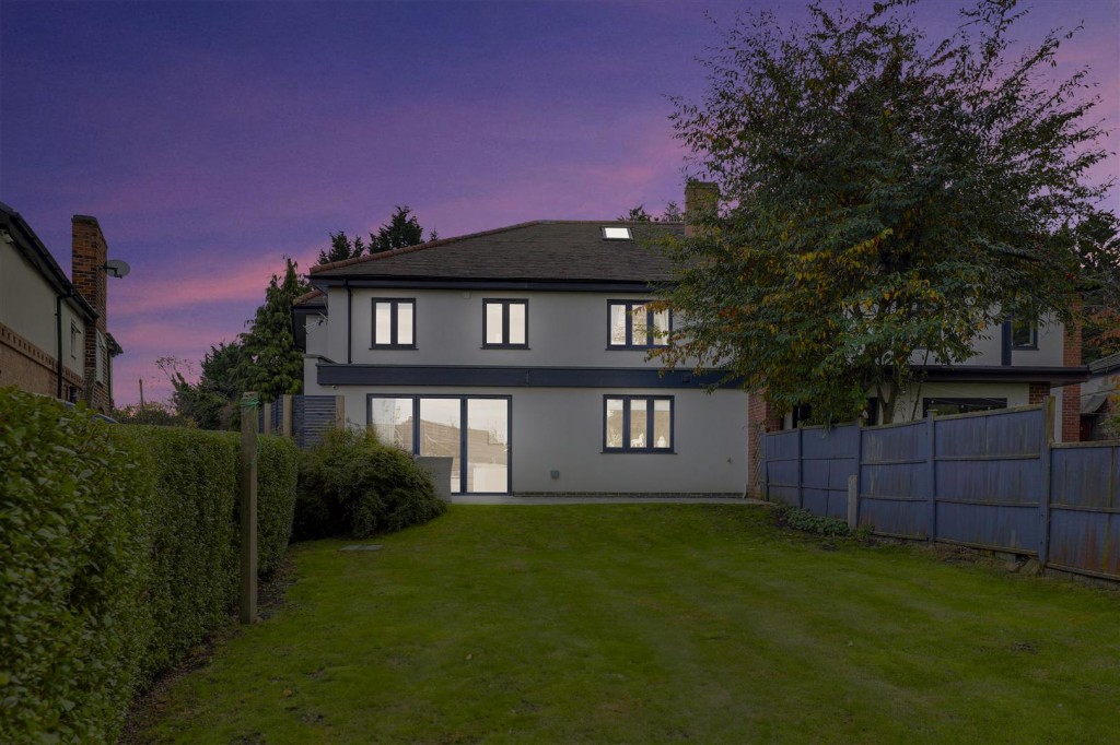 Loughborough Road, West Bridgford, Nottingham