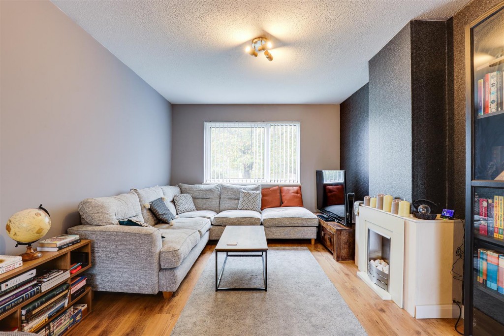 Chevin Gardens, Top Valley, Nottinghamshire, NG5 9ES