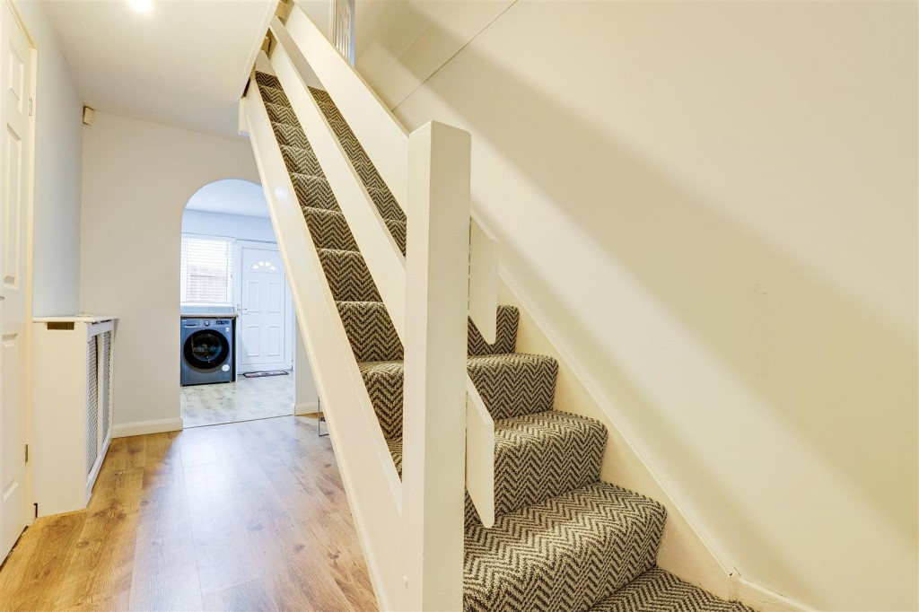 Chevin Gardens, Top Valley, Nottinghamshire, NG5 9ES