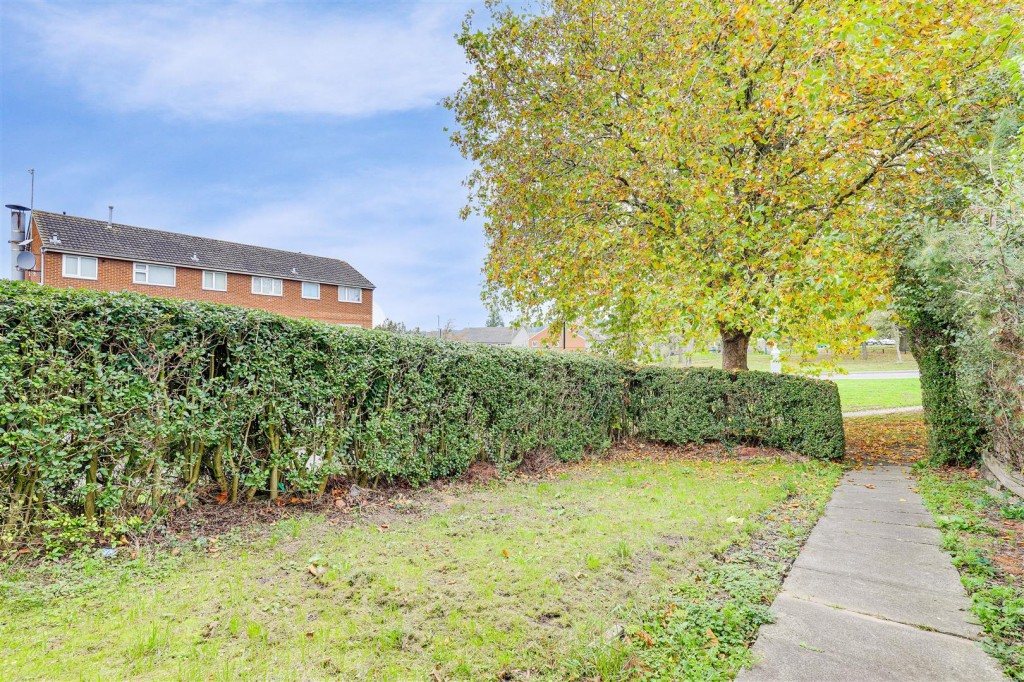Chevin Gardens, Top Valley, Nottinghamshire, NG5 9ES