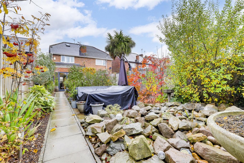 College Street, Long Eaton, Nottinghamshire, NG10 4GT