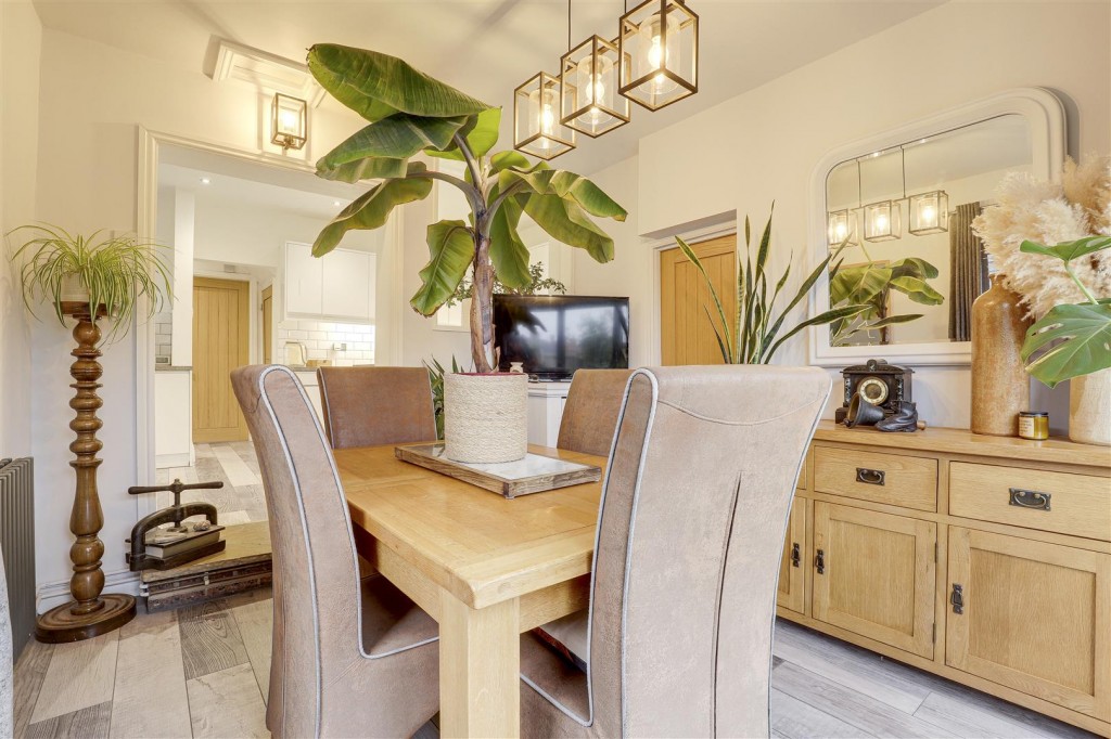 College Street, Long Eaton, Nottinghamshire, NG10 4GT