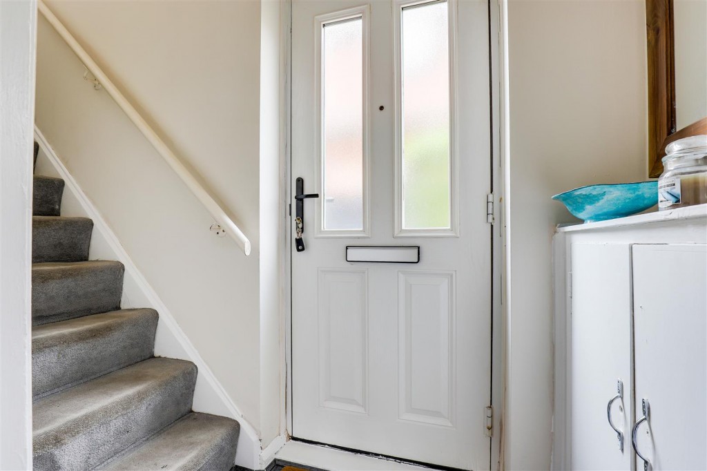 Staplehurst Drive, Heathfield, Nottinghamshire, NG5 1NY