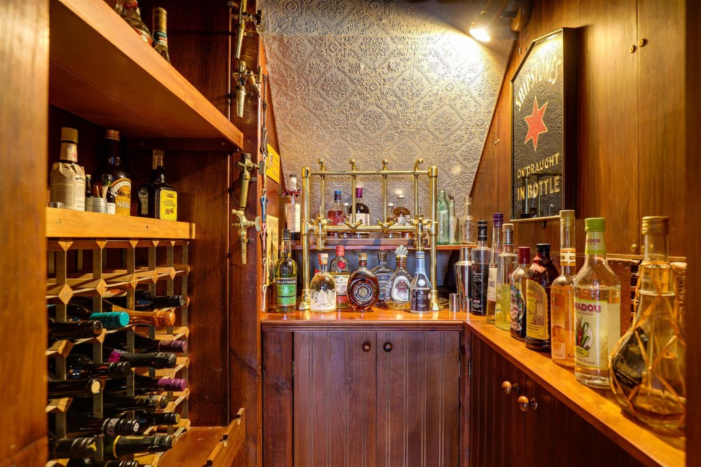 Imperial Avenue, Gedling, Nottinghamshire, NG4 3NE