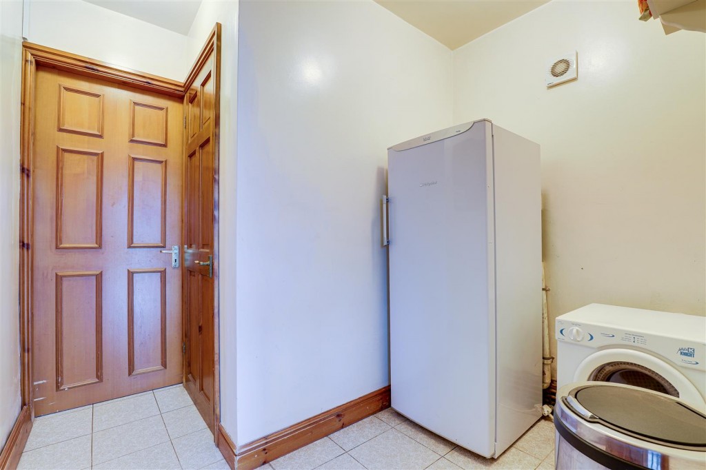 Imperial Avenue, Gedling, Nottinghamshire, NG4 3NE