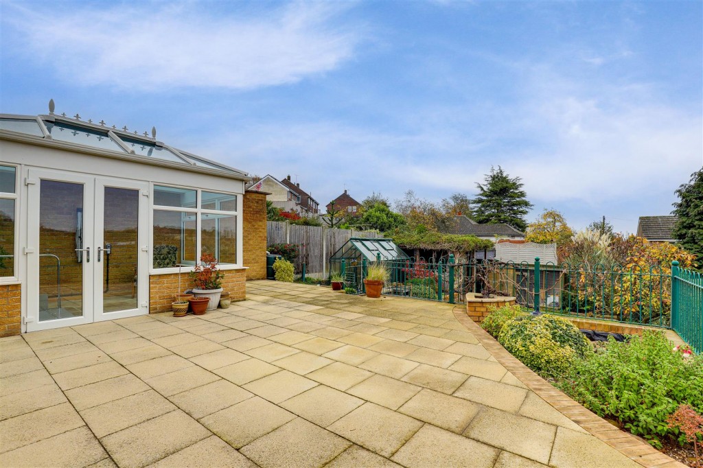 Imperial Avenue, Gedling, Nottinghamshire, NG4 3NE