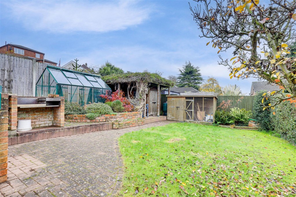 Imperial Avenue, Gedling, Nottinghamshire, NG4 3NE