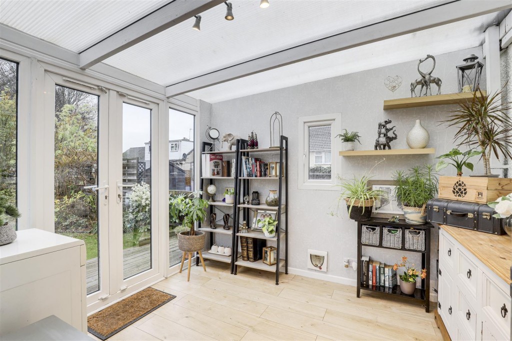 Babbington Crescent, Gedling, Nottinghamshire, NG4 4ER