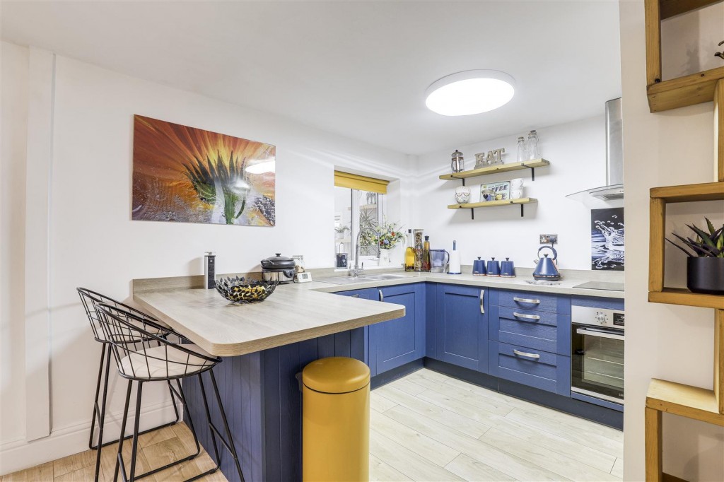 Babbington Crescent, Gedling, Nottinghamshire, NG4 4ER