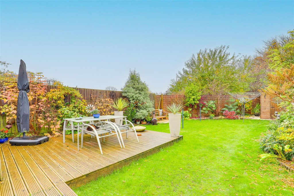 Babbington Crescent, Gedling, Nottinghamshire, NG4 4ER