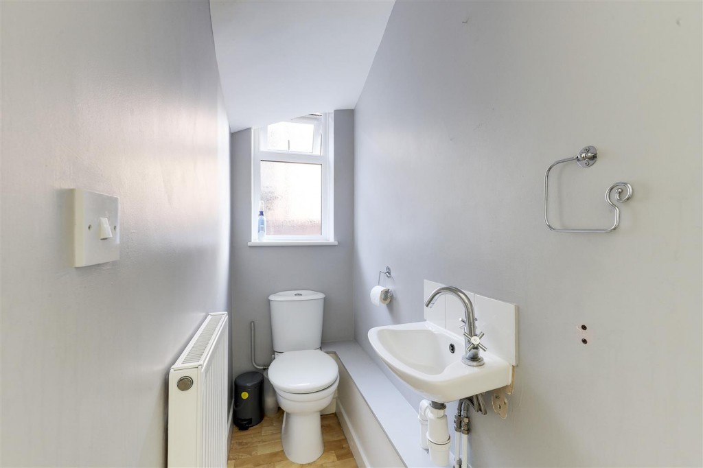 Swains Avenue, Bakersfield, Nottinghamshire, NG3 7AU