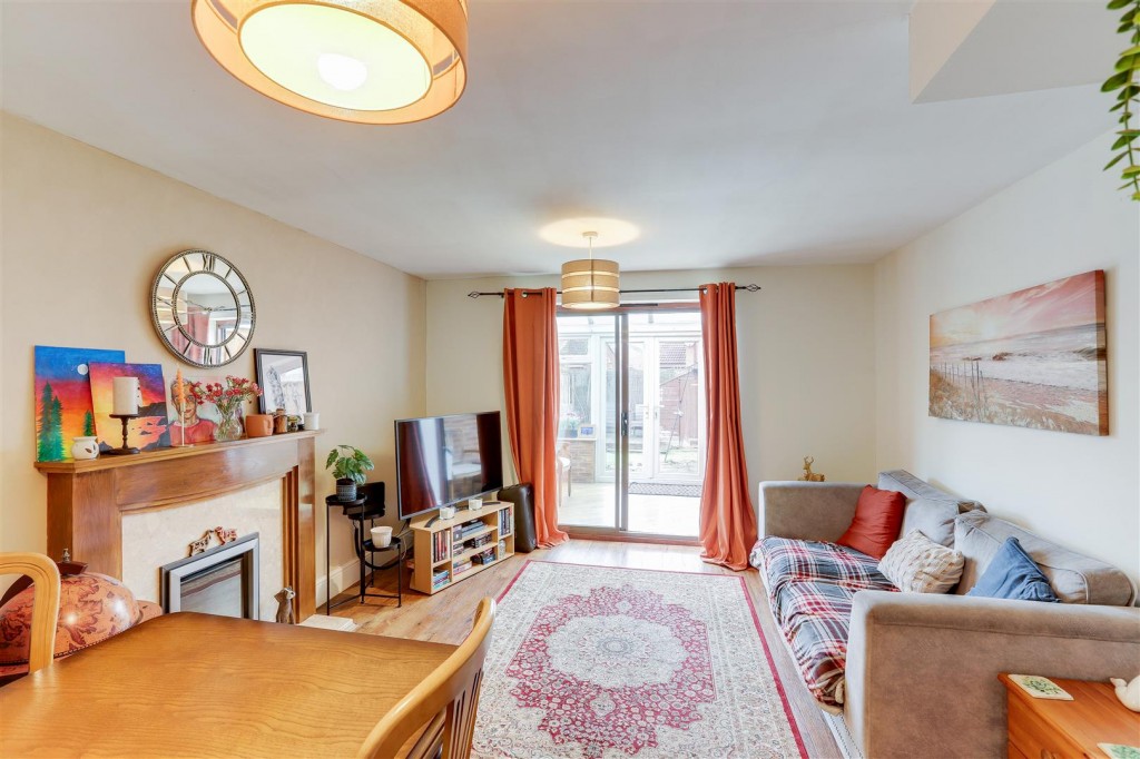 Roseberry Gardens, Hucknall, Nottinghamshire, NG15 7PX