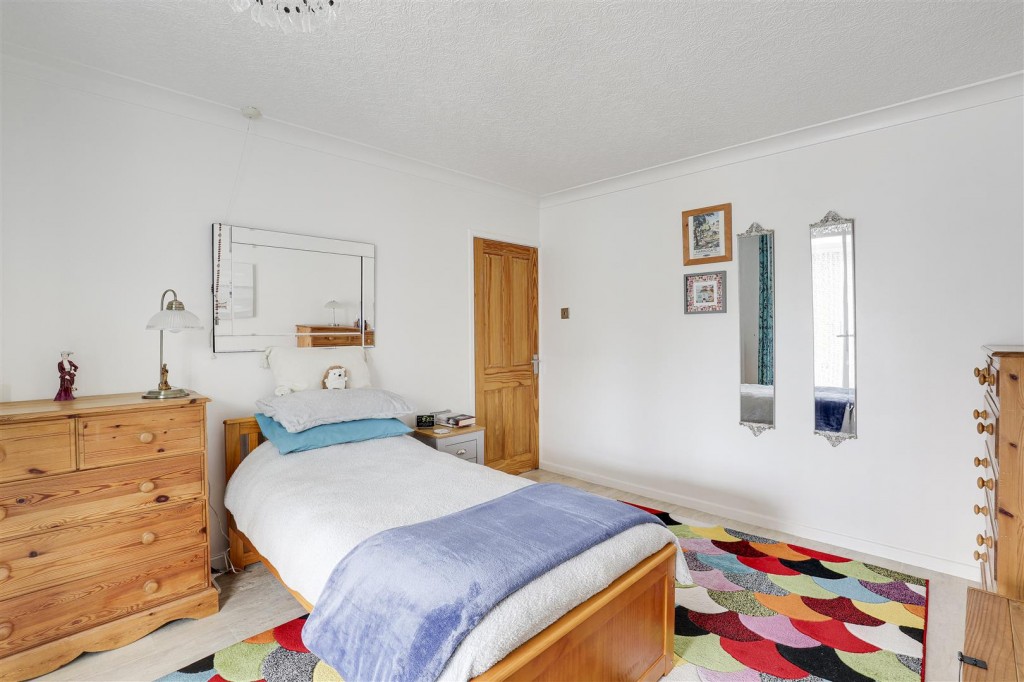 Seaburn Road, Toton, Nottinghamshire, NG9 6HT