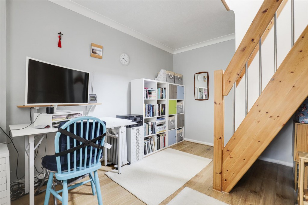 Seaburn Road, Toton, Nottinghamshire, NG9 6HT