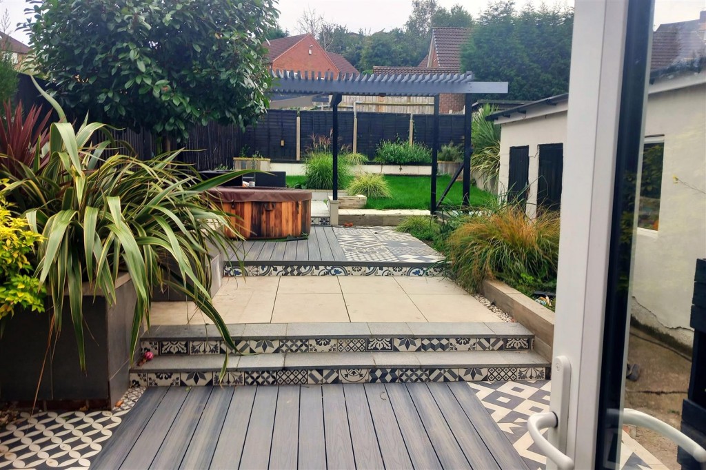 Foxhill Road, Carlton, Nottinghamshire, NG4 1PZ