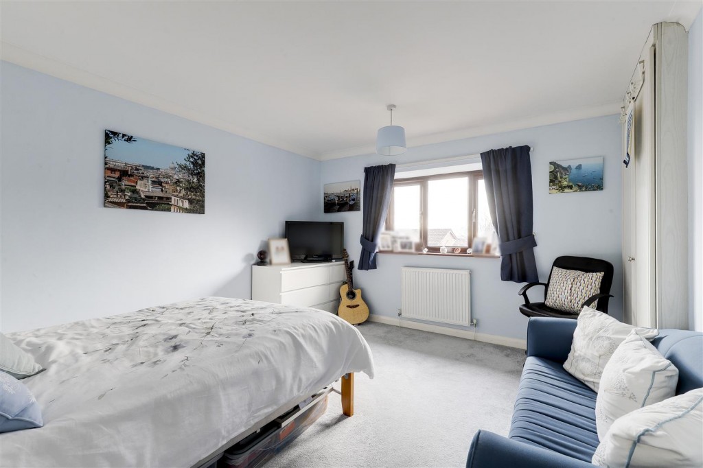 Glanton Way, Arnold, Nottinghamshire, NG5 8SN