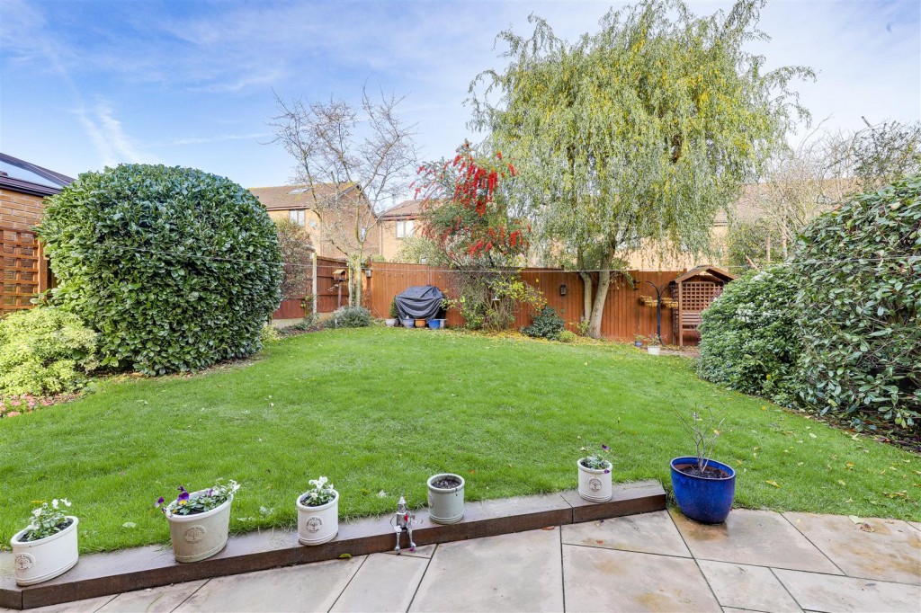 Glanton Way, Arnold, Nottinghamshire, NG5 8SN