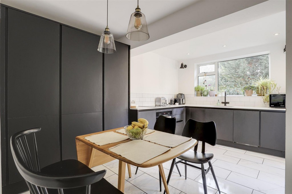 Stanley Road, Mapperley, Nottinghamshire, NG3 6HT