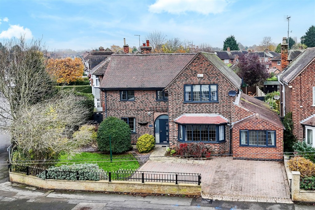 Robins Wood Road, Aspley, Nottinghamshire, NG8 3LB