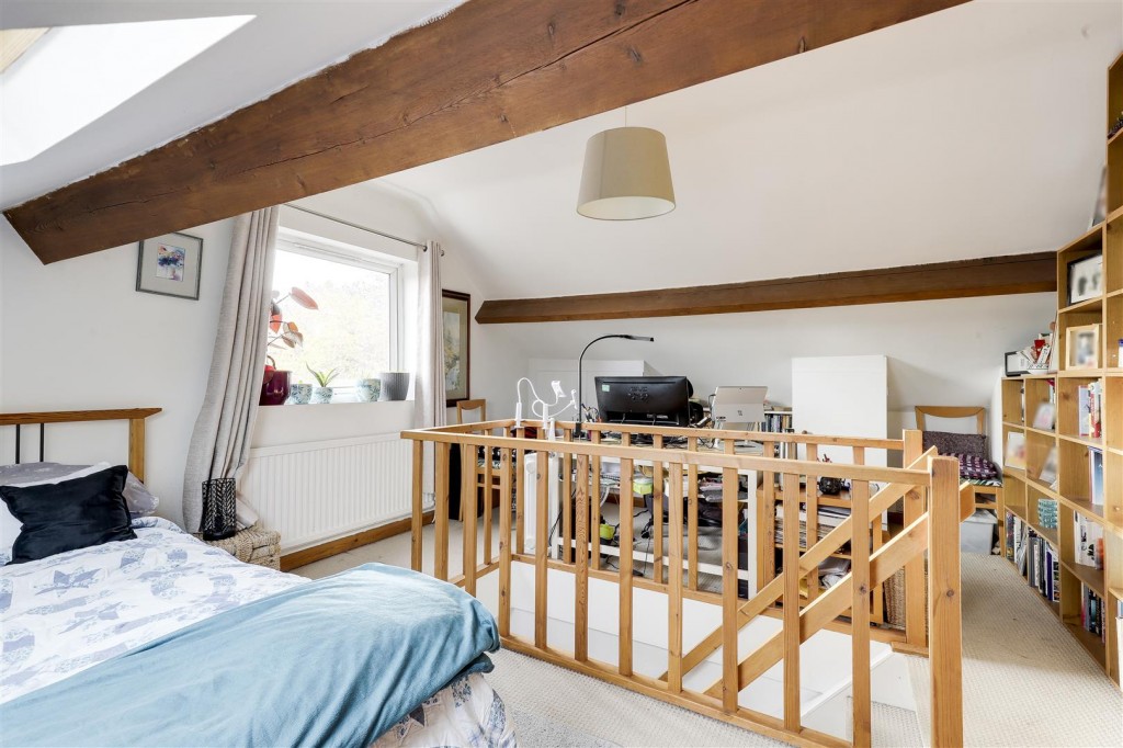 Vernon Road, Basford, Nottinghamshire, NG6 0AB