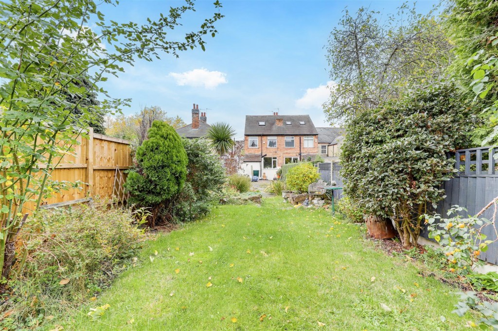 Vernon Road, Basford, Nottinghamshire, NG6 0AB