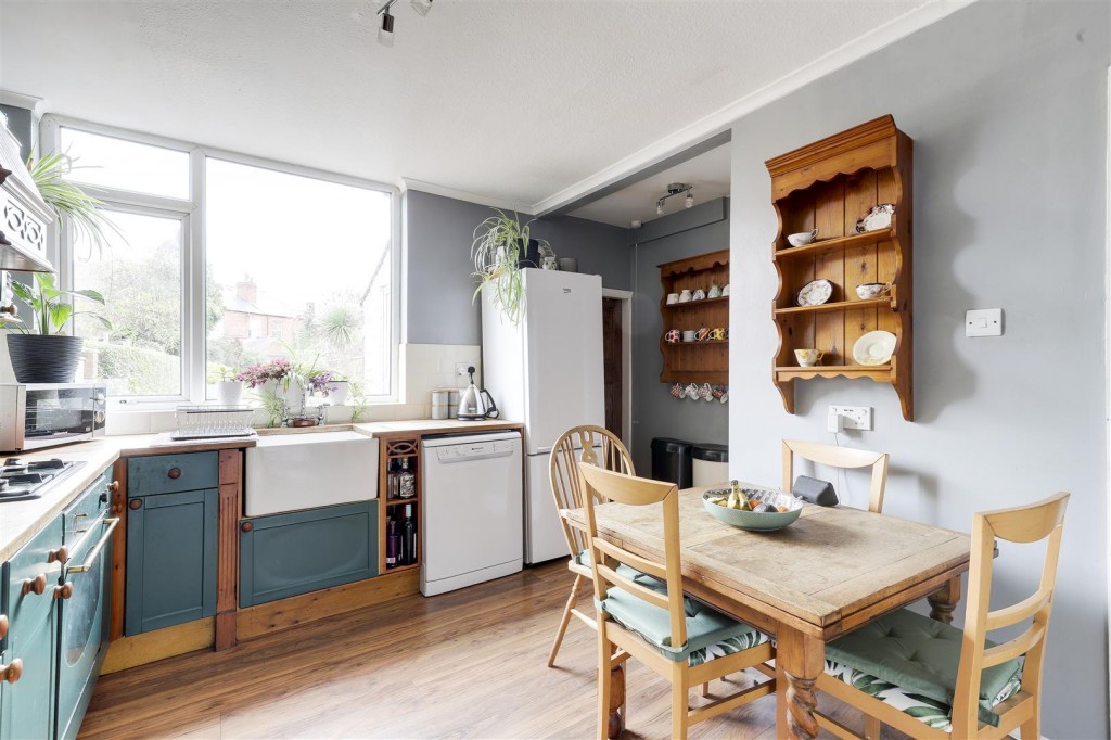 Vernon Road, Basford, Nottinghamshire, NG6 0AB