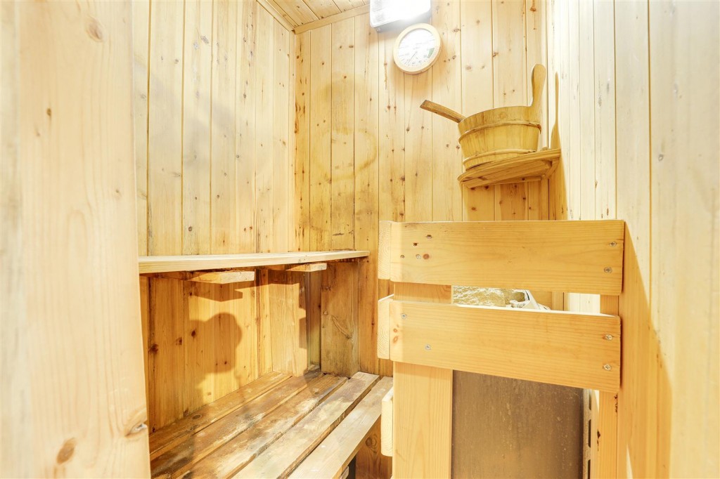 Stanley Road, Mapperley, Nottinghamshire, NG3 6HT