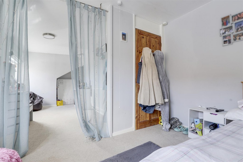 Stanley Road, Mapperley, Nottinghamshire, NG3 6HT