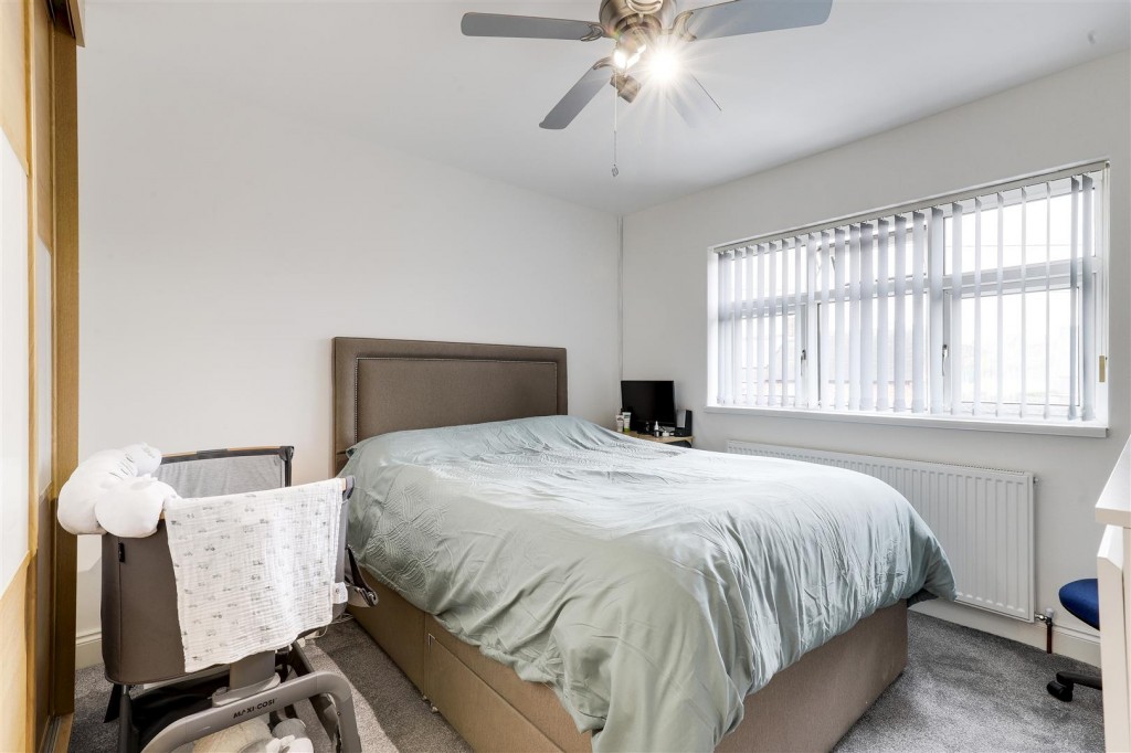 Chediston Vale, Bestwood Park, Nottinghamshire, NG5 5QA