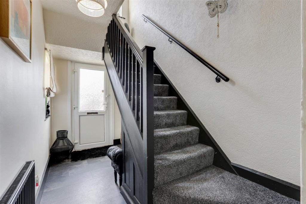 Watnall Road, Hucknall, Nottinghamshire, NG15 7NH