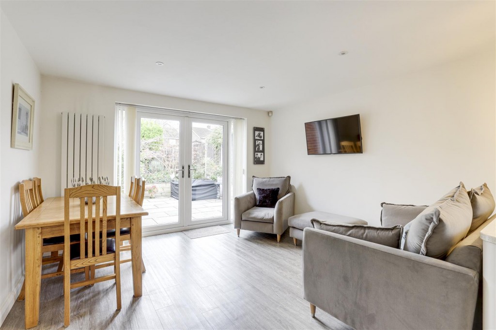 Queensway, Castle Donington, Derbyshire, DE74 2XQ