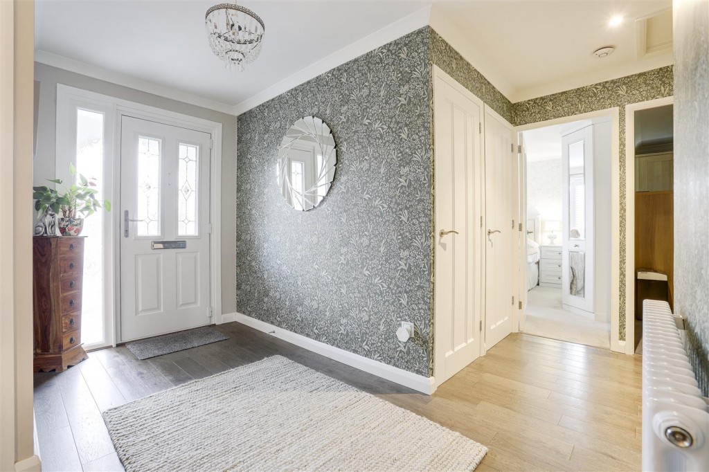 Queensway, Castle Donington, Derbyshire, DE74 2XQ