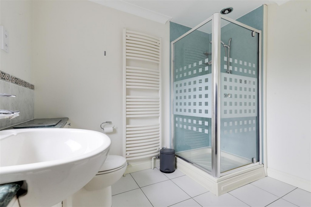 Pinfold Close, Woodborough, Nottinghamshire, NG14 6DP