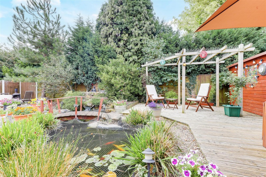 Pinfold Close, Woodborough, Nottinghamshire, NG14 6DP