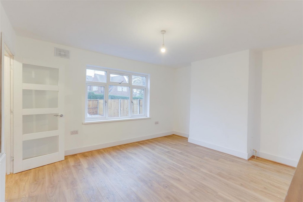 Allendale Avenue, Aspley, Nottinghamshire, NG8 5RF