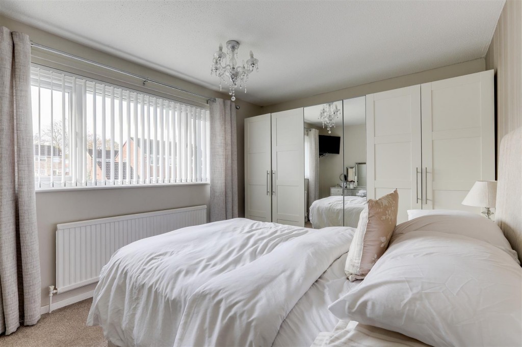 Lion Close, Nottingham, Nottinghamshire, NG8 5ED