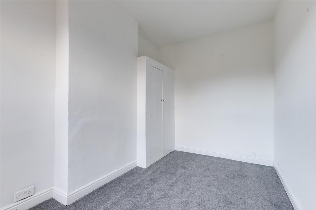 Priory Road, Gedling, Nottinghamshire, NG4 3JZ