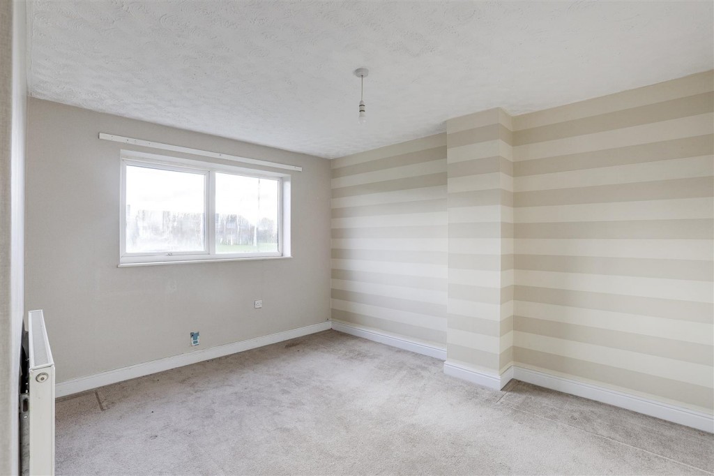 Ridgeway Walk, Top Valley, Nottinghamshire, NG5 9DP