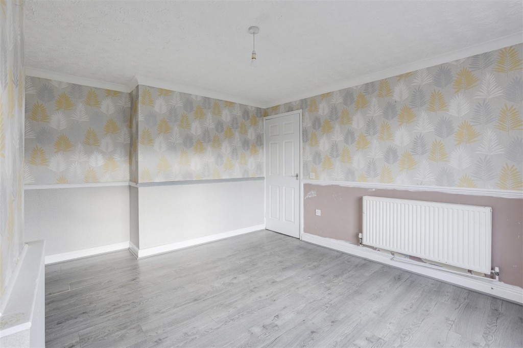 Ridgeway Walk, Top Valley, Nottinghamshire, NG5 9DP