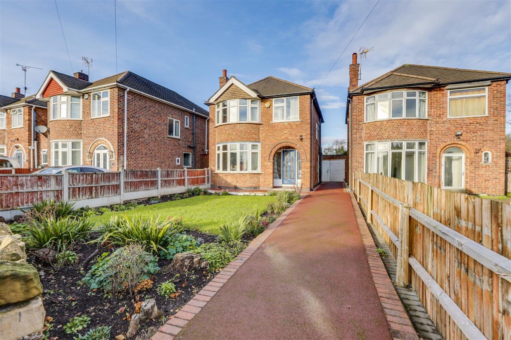 Trentham Gardens, Nottingham, Nottinghamshire , NG8 3NF