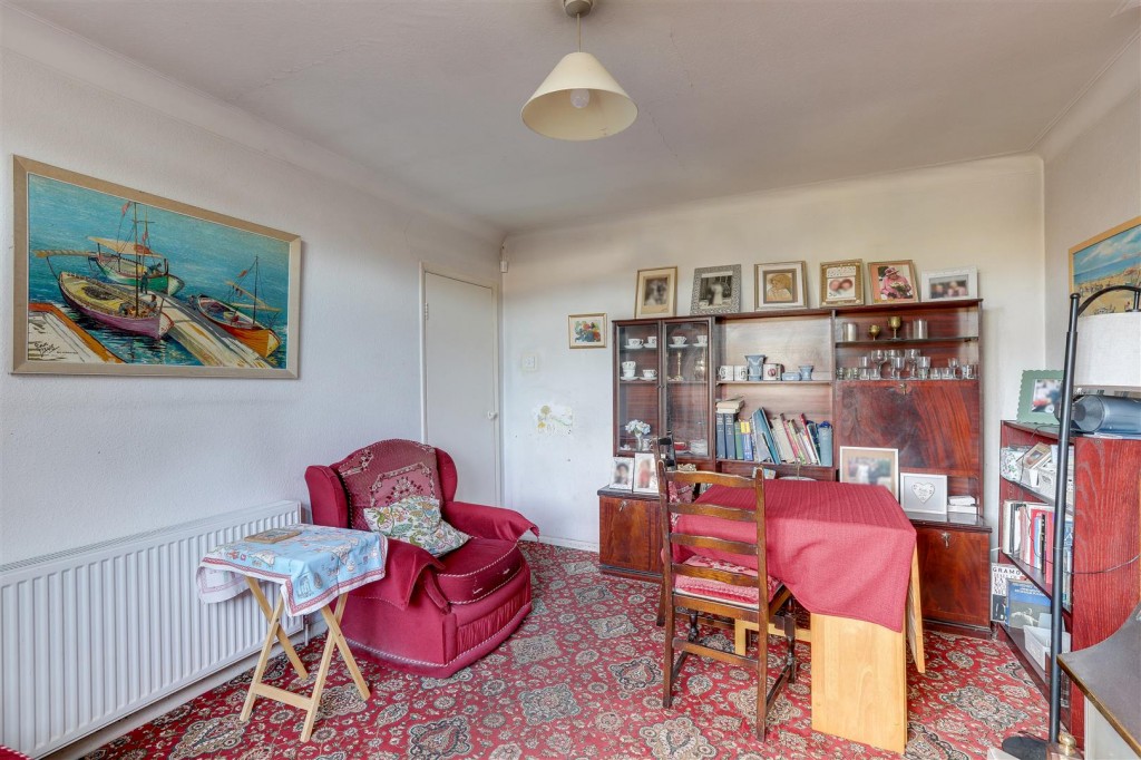 Trentham Gardens, Nottingham, Nottinghamshire , NG8 3NF