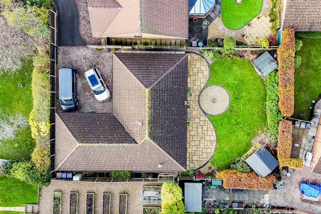 Briar Gardens, Calverton, Nottinghamshire, NG14 6QW