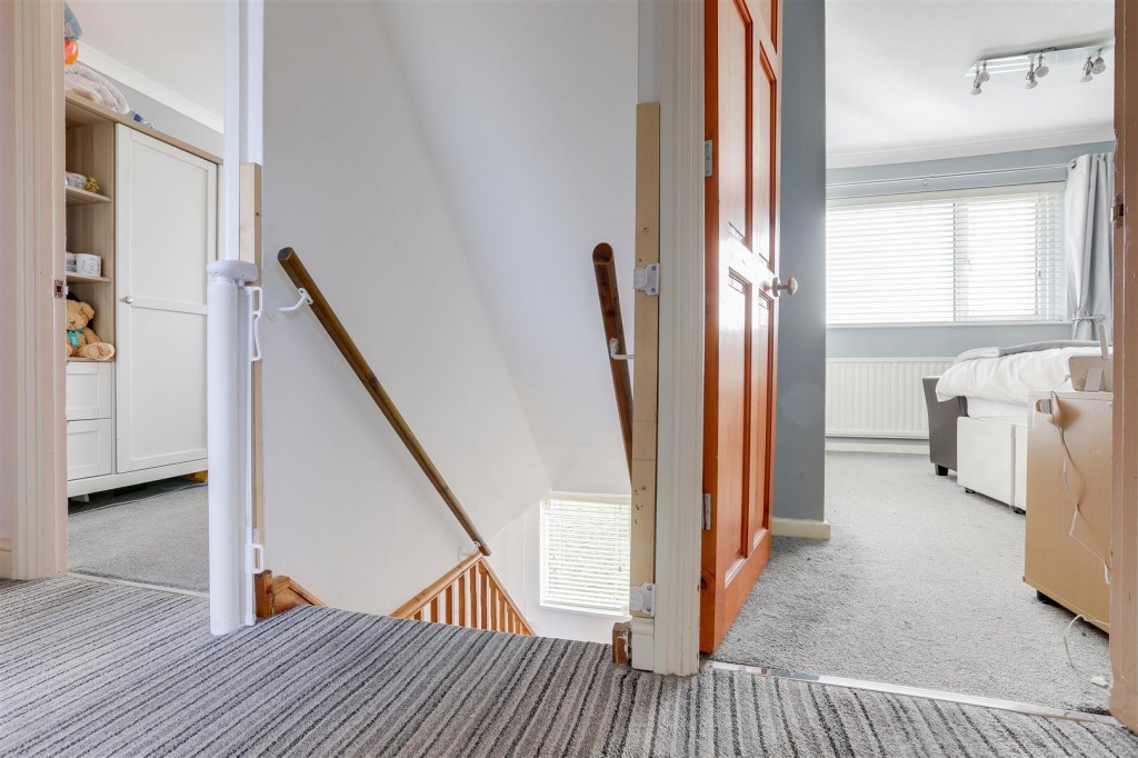 Forge Avenue, Calverton, Nottinghamshire, NG14 6HU