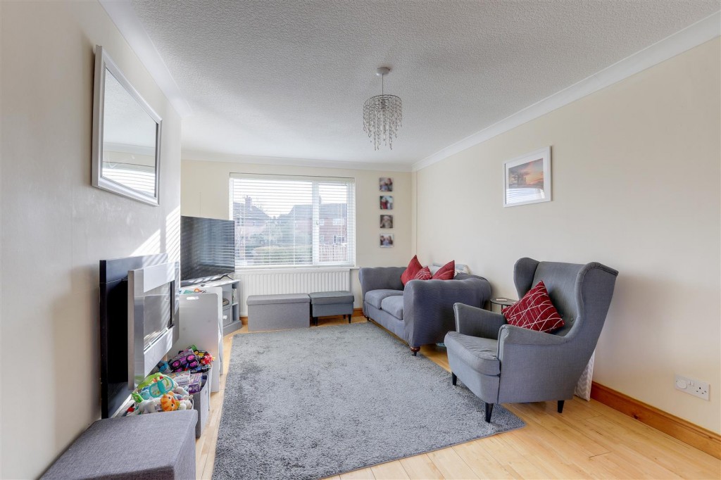 Forge Avenue, Calverton, Nottinghamshire, NG14 6HU