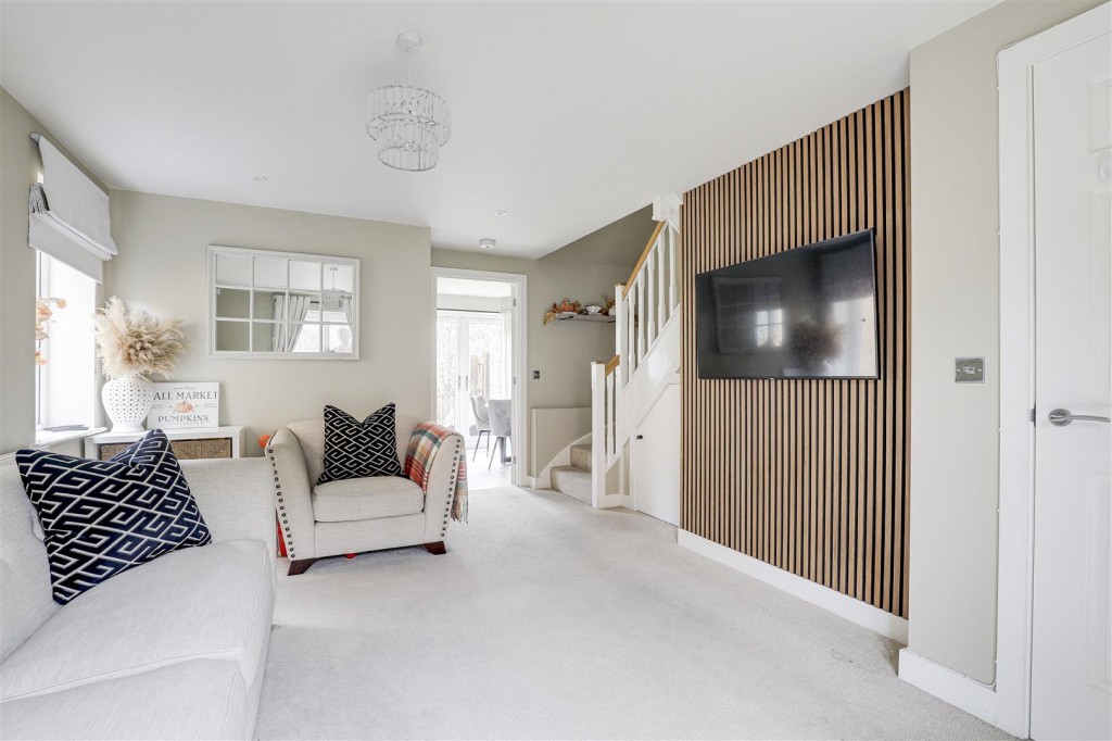 Country Crescent, Bestwood Village, Nottinghamshire, NG6 8ZX